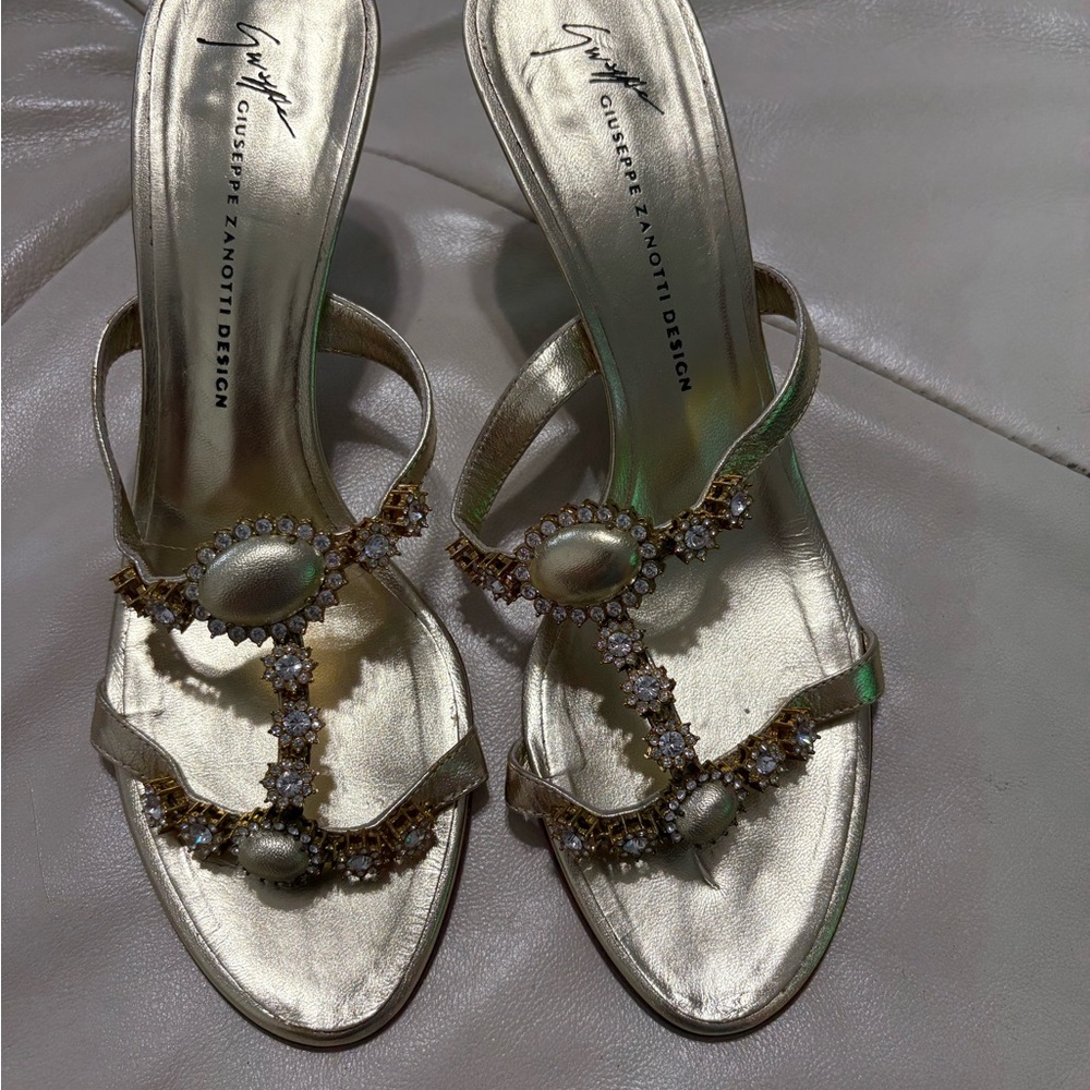 Giuseppe Zanotti
Leather sandal 39 - Picture 2 of 5